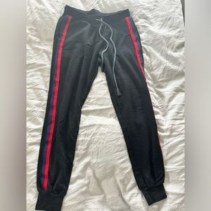 Velvet by Graham & Spencer Dior Stripped Jogger Pants- black. Size XS.